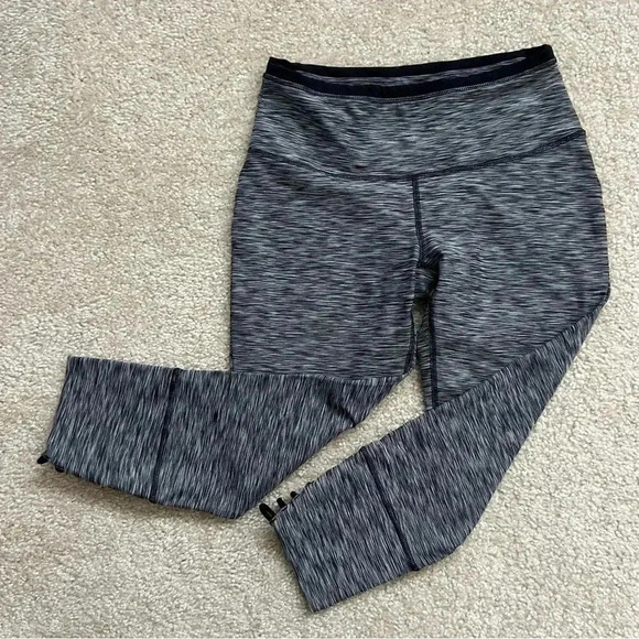 PrAna Women’s Tori Capri Crop Leggings Yoga Workout Gray Black W4TORI115 Small. - Picture 1 of 16